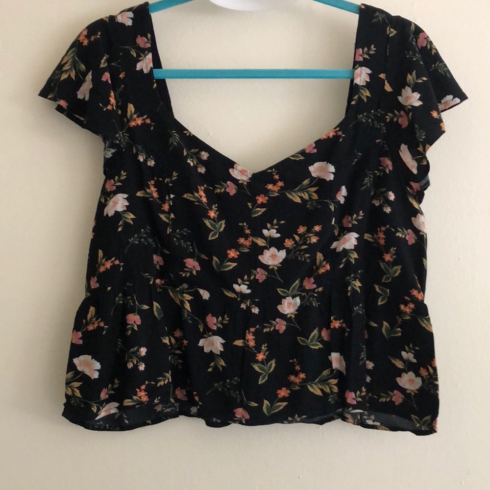 AE Cropped Blouse